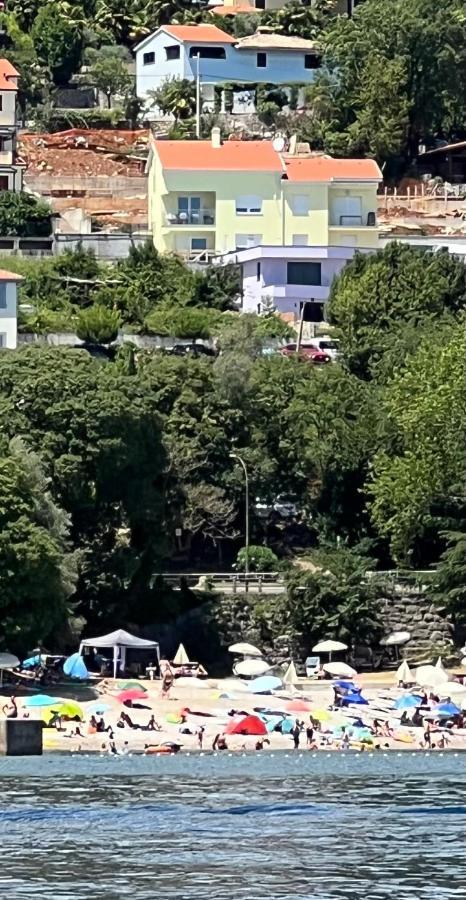 Una Lovran Zewnętrze zdjęcie